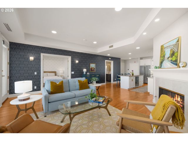 2020 Sw MARKET STREET Dr 303, Portland, OR 97201