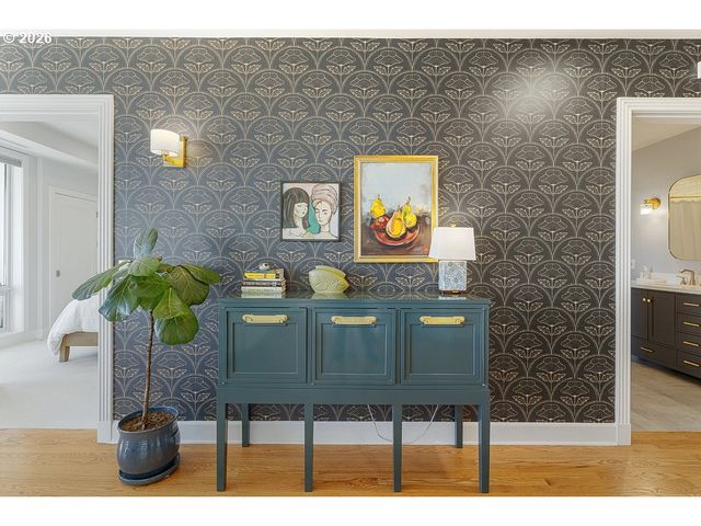 2020 Sw MARKET STREET Dr 303, Portland, OR 97201