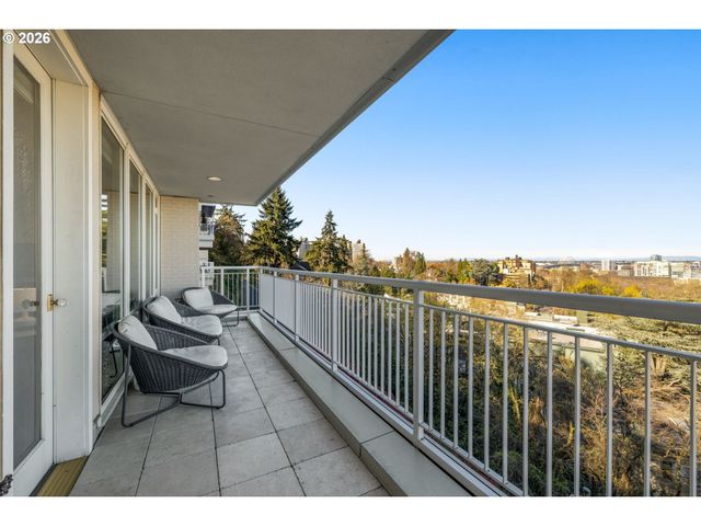 2020 Sw MARKET STREET Dr 303, Portland, OR 97201