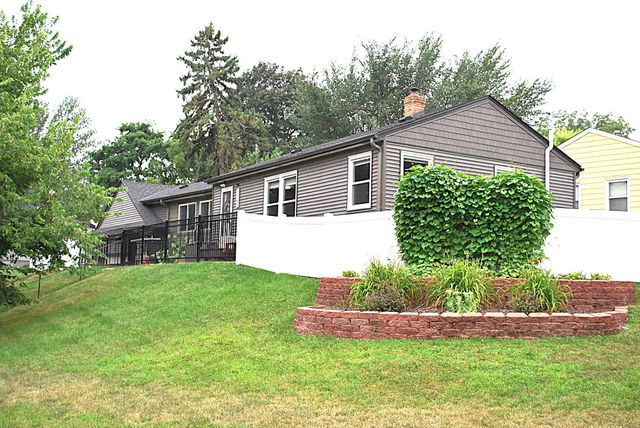 1165 Edgewater Boulevard, Saint Paul, MN 55119