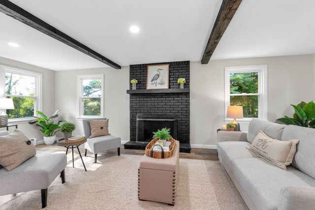 172 Warner Hill Road, Derry, NH 03038