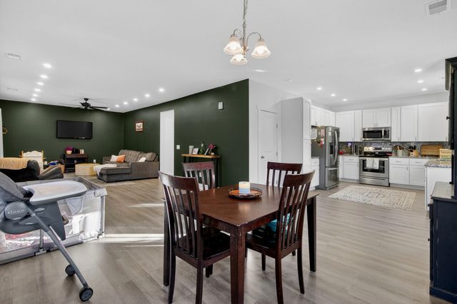 481 S Railroad Avenue, Ridgeville, SC 29472