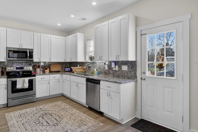 481 S Railroad Avenue, Ridgeville, SC 29472