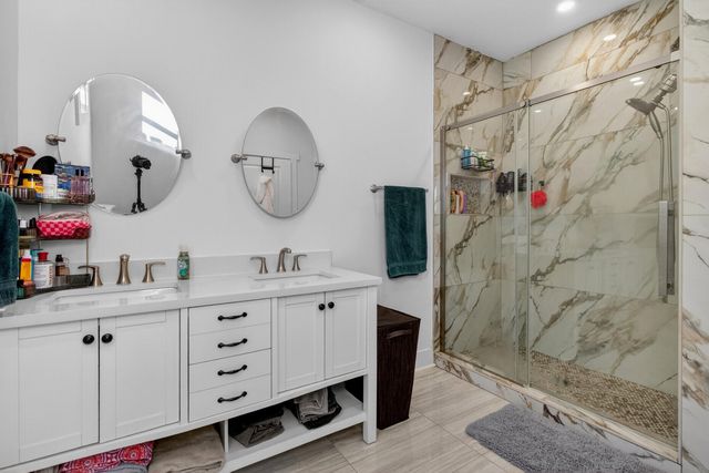 481 S Railroad Avenue, Ridgeville, SC 29472