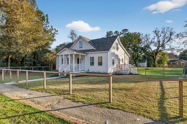 481 S Railroad Avenue, Ridgeville, SC 29472