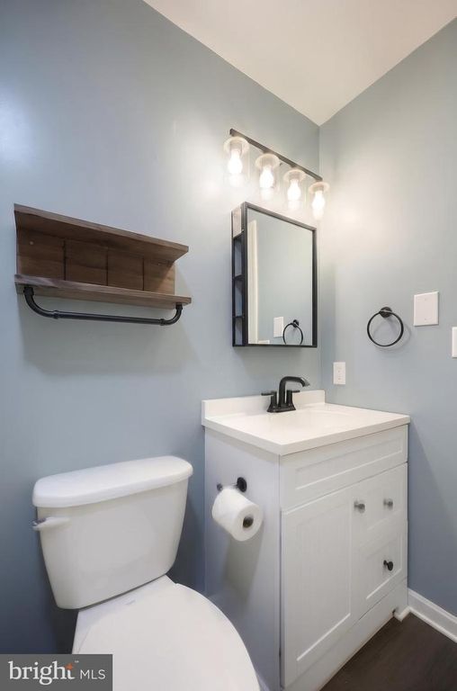 Image 21 of property listing at 3802 FOX CHASE DR, Dover, PA 17315