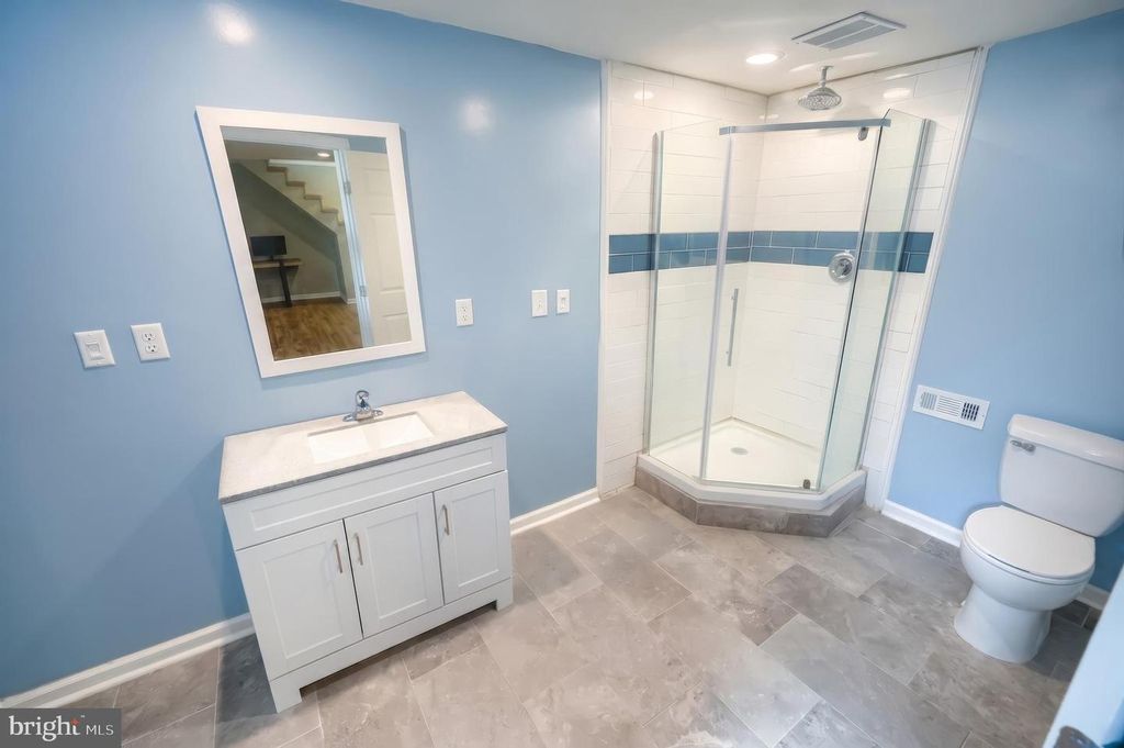 Image 28 of property listing at 3802 FOX CHASE DR, Dover, PA 17315