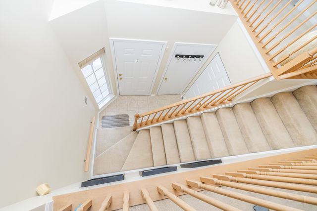 274 Wildspring Court, Itasca, IL 60143