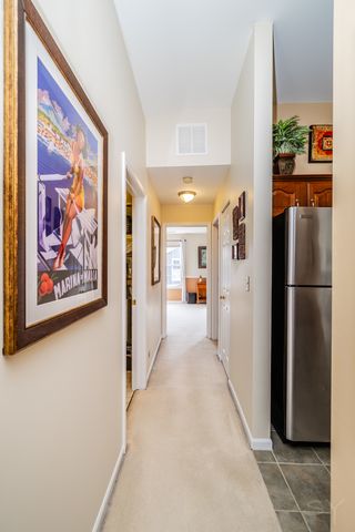 274 Wildspring Court, Itasca, IL 60143