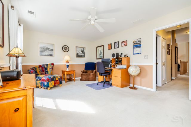 274 Wildspring Court, Itasca, IL 60143