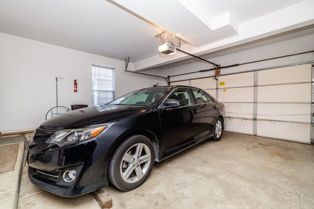 274 Wildspring Court, Itasca, IL 60143