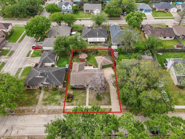 3930 Sandlewood Drive, Pasadena, TX 77504