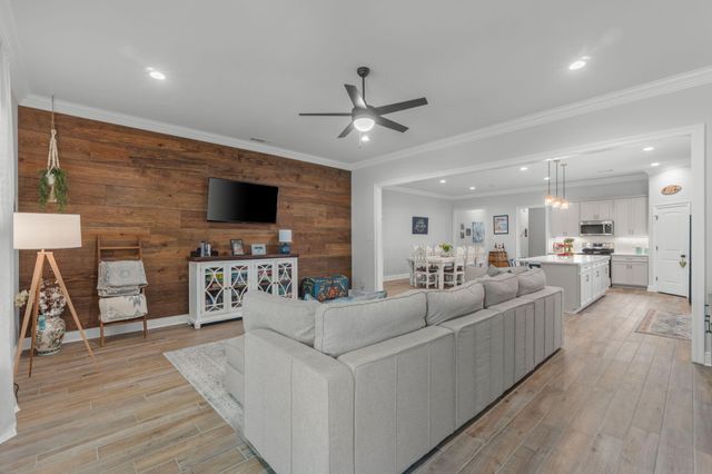8 Cozy Cove, Freeport, FL 32439