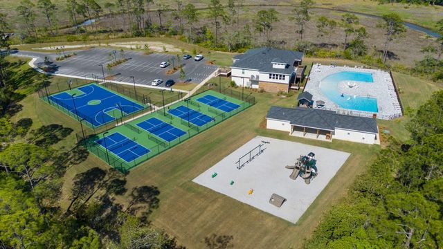 8 Cozy Cove, Freeport, FL 32439