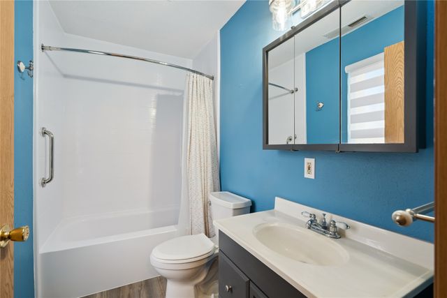 503 Harrison Avenue, Grinnell, IA 50112