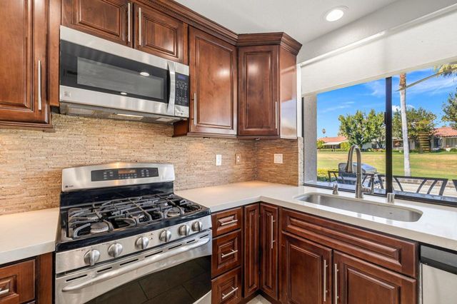 109 Torremolinos Drive, Rancho Mirage, CA 92270