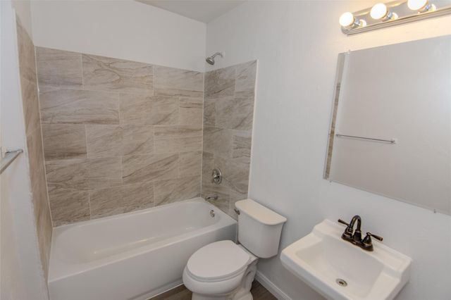 9610 Galaxy Street, Houston, TX 77078