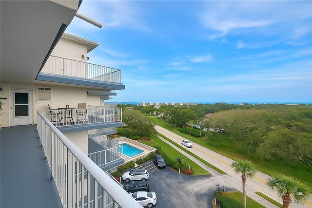 935 E Causeway Boulevard 605, Vero Beach, FL 32963