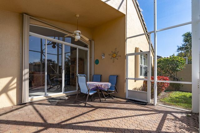 7180 Cataluna Circle, Delray Beach, FL 33446