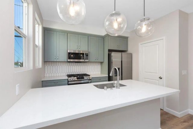 2714 Camulos Street, San Diego, CA 92107