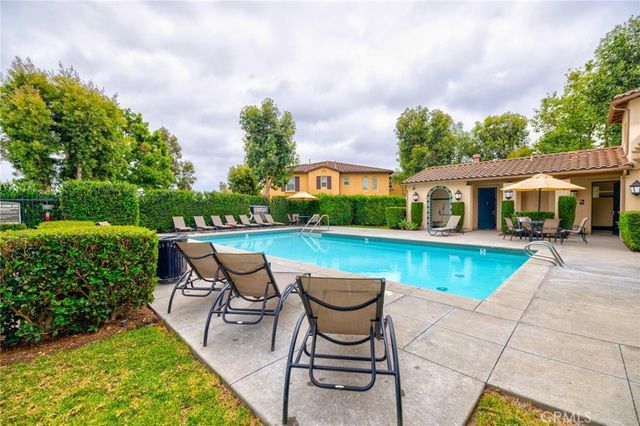 56 Glenalmond, Ladera Ranch, CA 92694