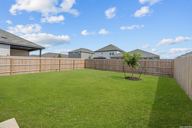 454 WHITE HERON WAY, Marion, TX 78124