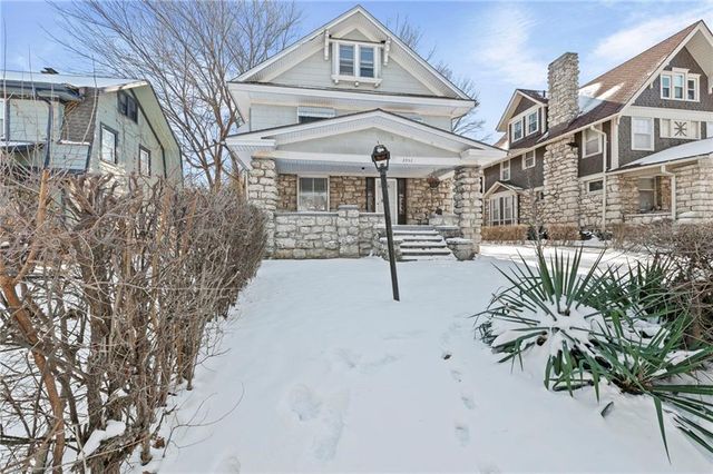 2951 Victor Street, Kansas City, MO 64128