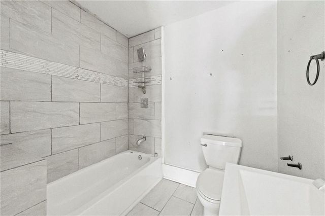 2951 Victor Street, Kansas City, MO 64128