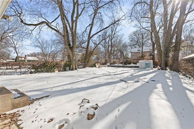 2951 Victor Street, Kansas City, MO 64128