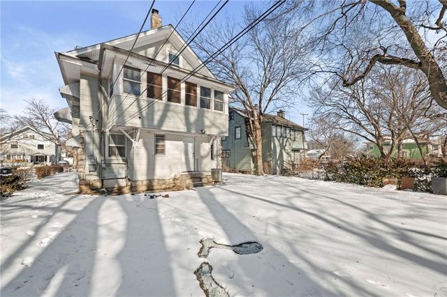 2951 Victor Street, Kansas City, MO 64128