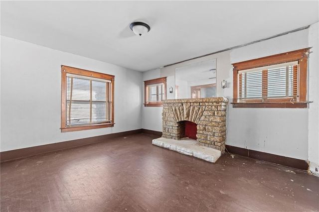 2951 Victor Street, Kansas City, MO 64128