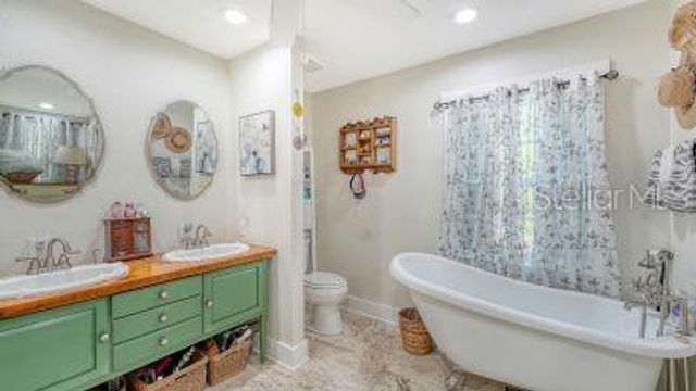 3793 GOCIO ROAD, Sarasota, FL 34235