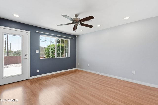 1850 E MARYLAND Avenue 3, Phoenix, AZ 85016