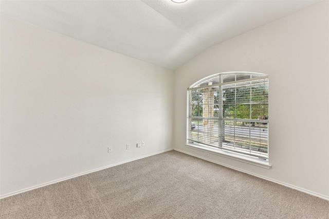 745 Covent DR, Kyle, TX 78640