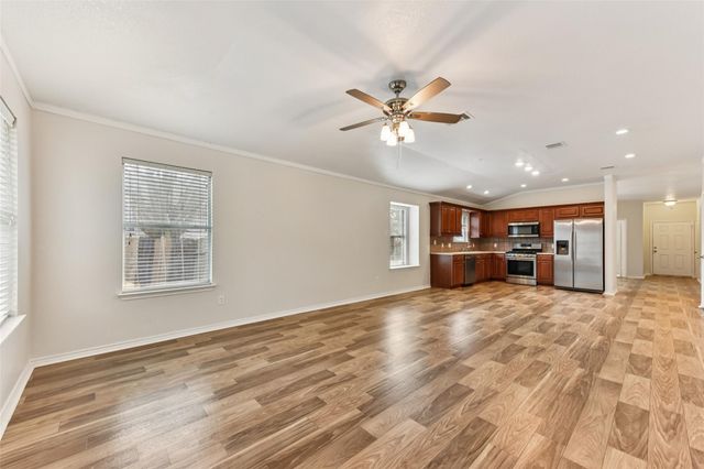 745 Covent DR, Kyle, TX 78640