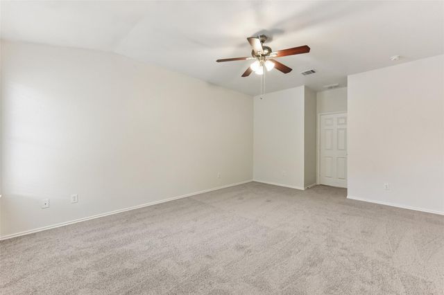 745 Covent DR, Kyle, TX 78640