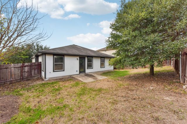 745 Covent DR, Kyle, TX 78640