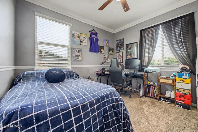7406 E OLLA Avenue, Mesa, AZ 85212