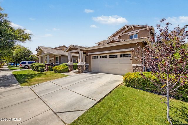 7406 E OLLA Avenue, Mesa, AZ 85212
