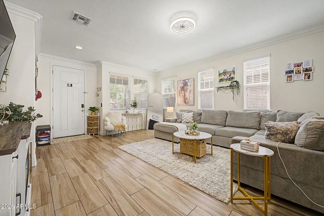 7406 E OLLA Avenue, Mesa, AZ 85212