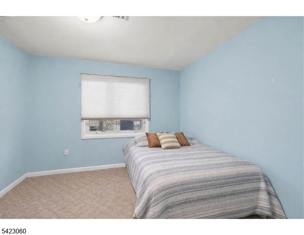 376 Kenwood St 9, Englewood City, NJ 07631