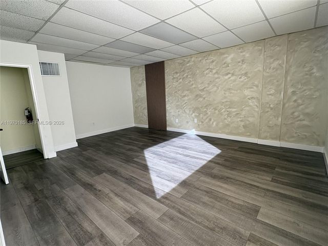 7311 NW 12th St 25, Miami, FL 33126