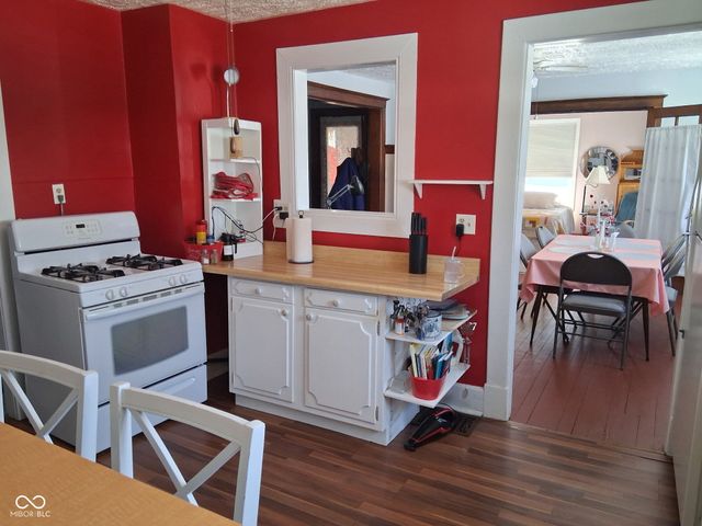 5404 Rockville Road, Indianapolis, IN 46224