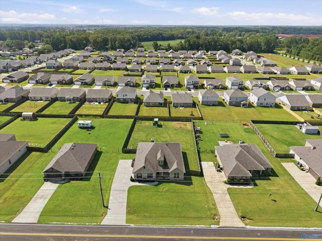 27112 Ed Ray Road, Athens, AL 35613