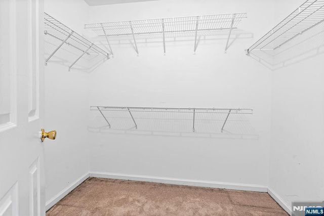 74 Mountainside Drive, Pompton Lakes, NJ 07442