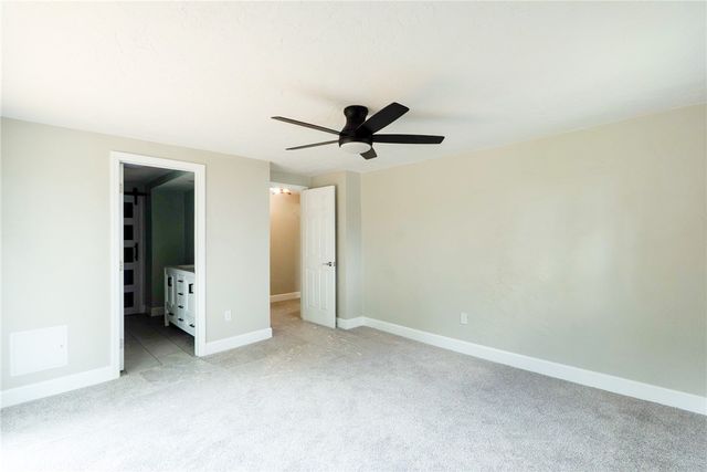 66 School, Green Tree, PA 15220