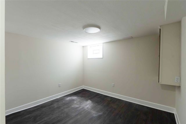 66 School, Green Tree, PA 15220