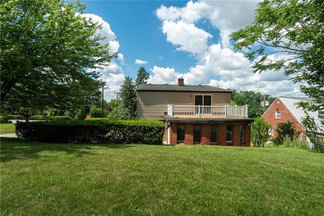 66 School, Green Tree, PA 15220