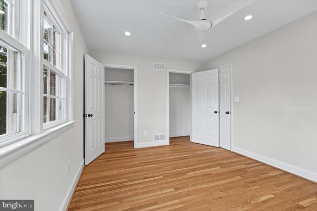 2214 COMMONWEALTH AVE, Alexandria, VA 22301
