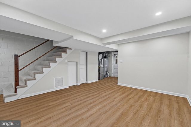 2214 COMMONWEALTH AVE, Alexandria, VA 22301